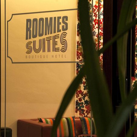 Roomies Suites Бату-Ферринги Экстерьер фото